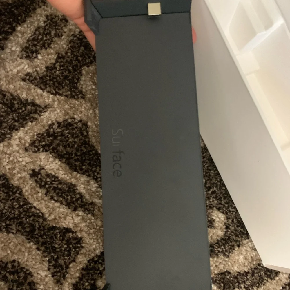 UNUSED and NEW Microsoft Surface Docking Station Microsoft Surface Pro 1 and 2